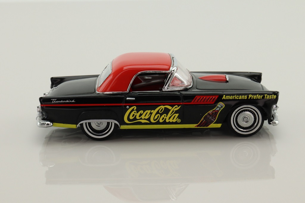 Matchbox Collectibles DYG08/B; The Coca-Cola 1955 Ford Thunderbird